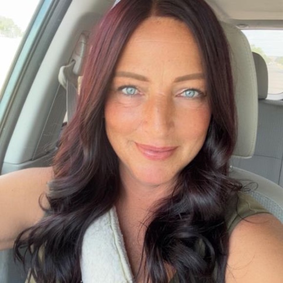 Meet your Posher, Sara - Picture 1 of 1